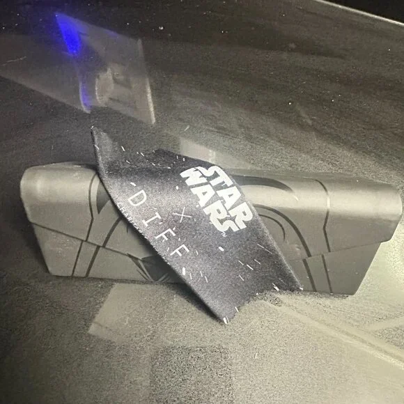 DIFF Star Wars Darth Vader Designer - Picture 10 of 13